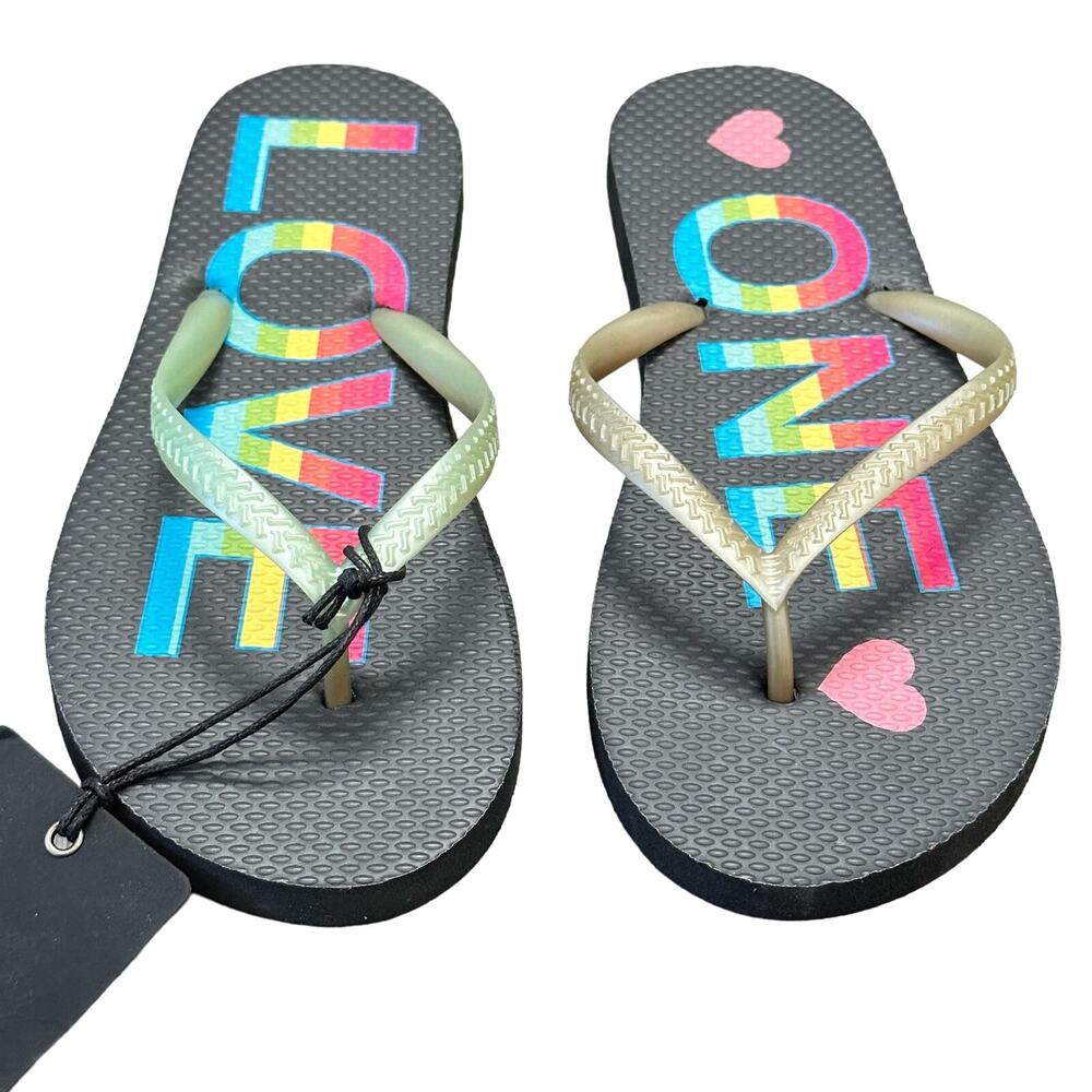 Chaser Women’s One Love Flip Flop Black Rubber Sandals Size S (36/37) NWT
